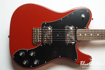Made in Japan Limited 70s Telecaster Deluxe with Tremolo - Dakota Red