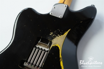 Sigma JM - Black over Sunburst #028