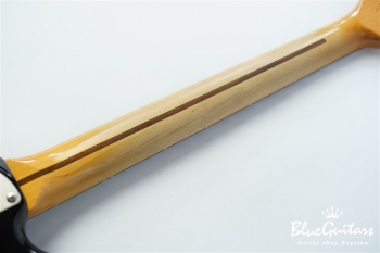 Sigma JM - Black over Sunburst #028