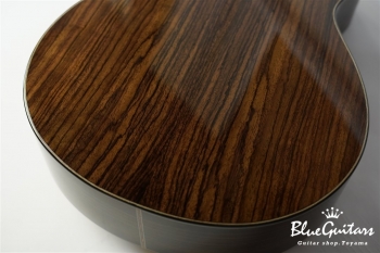 OM-cw Caucasian Spruce/Indian Rosewood