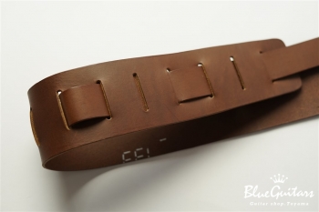 Plain Leather - Choco & Rhombus Studs