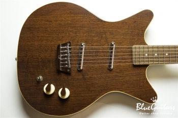 59 DIVINE Dark Walnut