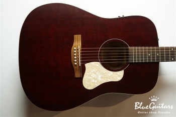 Americana - Tennessee Red w/ Godin Q1T