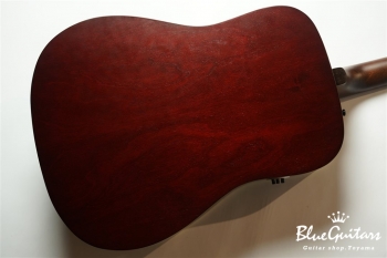 Americana - Tennessee Red w/ Godin Q1T