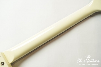 G2210 Streamliner Junior Jet Club - Vintage White