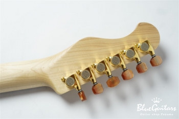 PFTE #017 Limited - Figured Walnut/Alder 1P/Pau Ferro FB - Natural/Oil