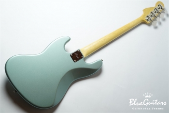MJB1-STD/NJ - Aged Ice Blue Metallic
