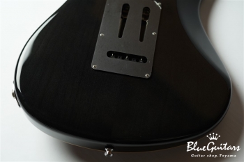 Hydra 22F 2Point Premium Grade Quilted Maple Top - HD