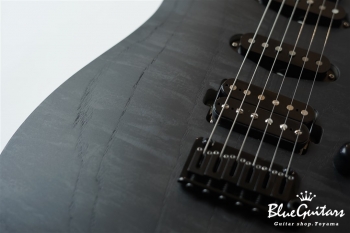 S-622 Ash/R - Cloud Black