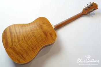 D-240E Flamed Mahogany