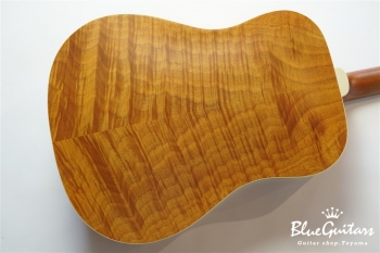 D-240E Flamed Mahogany