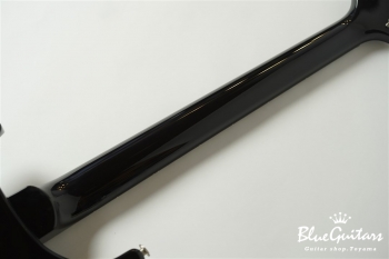 Custom 24 PT - Gray Black