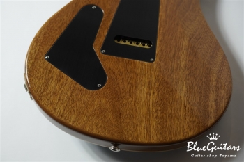 CUSTOM 24 - Blue Matteo