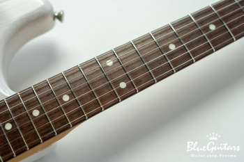 Model S. #059 Light Aged - White Blonde with Orii Blue