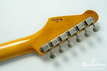 Model S. #059 Light Aged - White Blonde with Orii Blue