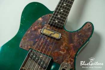 Model T. #072 Medium Aged - Metallic Green with Copper Red