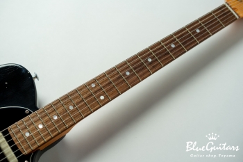 Aging Label Delta - Black #026