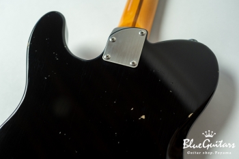 Aging Label Delta - Black #026