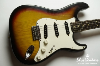 1977 Stratocaster Hard Tail - Sunburst