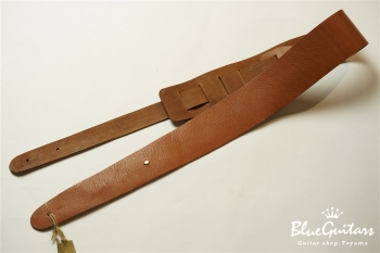 Plain Leather - Camel & Rhombus Studs