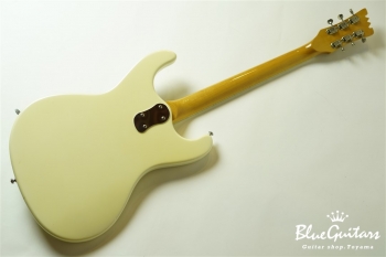 Super Custom 65 - Pearl White
