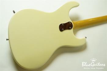Super Custom 65 - Pearl White