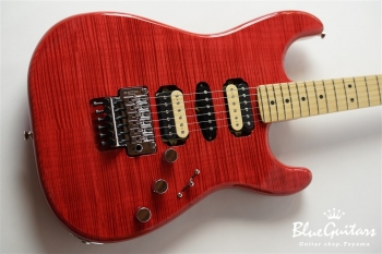 MIJ Michiya Haruhata Stratocaster - Trans Pink