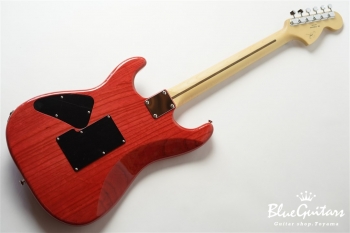 MIJ Michiya Haruhata Stratocaster - Trans Pink