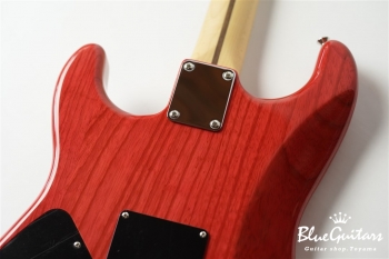 MIJ Michiya Haruhata Stratocaster - Trans Pink