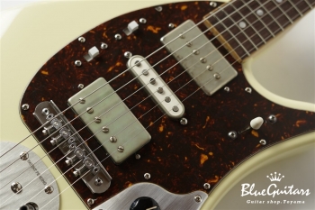 Supreme Collection Trailbreaker Mark-Ⅰ - Vintage White