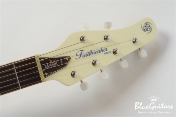 Supreme Collection Trailbreaker Mark-Ⅰ - Vintage White