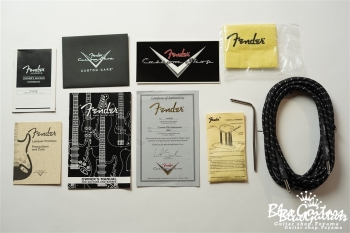 Custom Deluxe Stratocaster 2013 - Ebony Trans