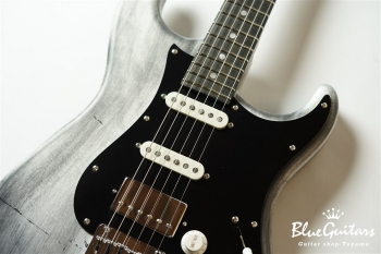 MC1-MV ’20WSE/E - Antique Frame Finish