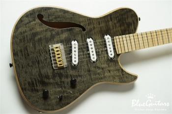 Cirrus Easel - ichika Specs -