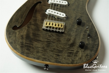 Cirrus Easel - ichika Specs -