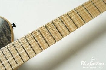 Cirrus Easel - ichika Specs -