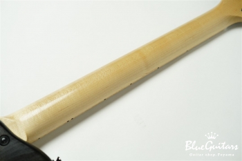 Cirrus Easel - ichika Specs -