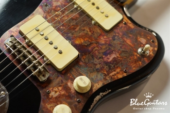 Model JM. #095 Heavy Aged - Black with Copper Red