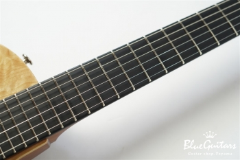 Grain – Quilted Maple TOP/Ebony FB/Color:Natural