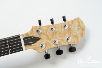 Grain – Quilted Maple TOP/Ebony FB/Color:Natural