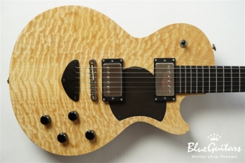 Grain – Quilted Maple TOP/Ebony FB/Color:Natural