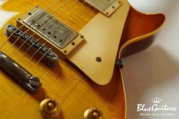 Portrait Line No.1 Standard / Burst #017