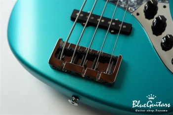 Vibe Standard-5 19 pitch #086 - Matt Cyan Metallic