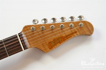 XSC-2 - Black/Heavy Aged/Alder/R/Roasted Flame Maple Neck