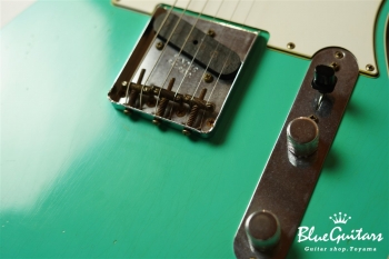 Limited 2-Tone Telecaster Relic - Faded Seafoam Green / Black Back