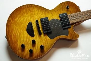 Grain – Curly Maple TOP/Madagascar Rosewood FB/Sunburst