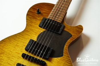 Grain – Curly Maple TOP/Madagascar Rosewood FB/Sunburst