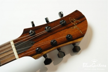 Grain – Curly Maple TOP/Madagascar Rosewood FB/Sunburst