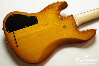 LEJ AMHW 5 2017 - Amber #AH106