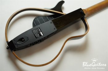 SLG-200S - Translucent Black